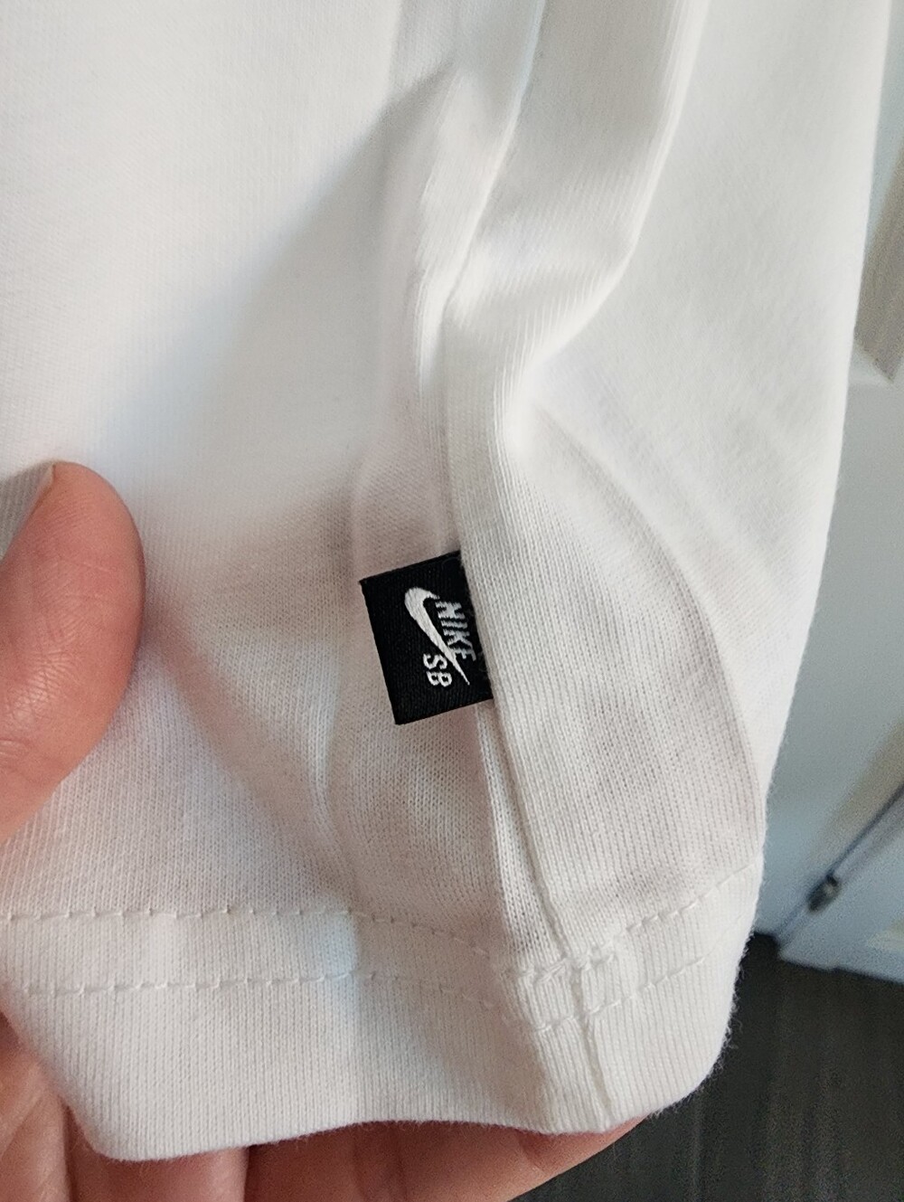 Nike SB Crenshaw Skate Club Graphic Tee White Men’s XL NWT - Picture 8 of 10